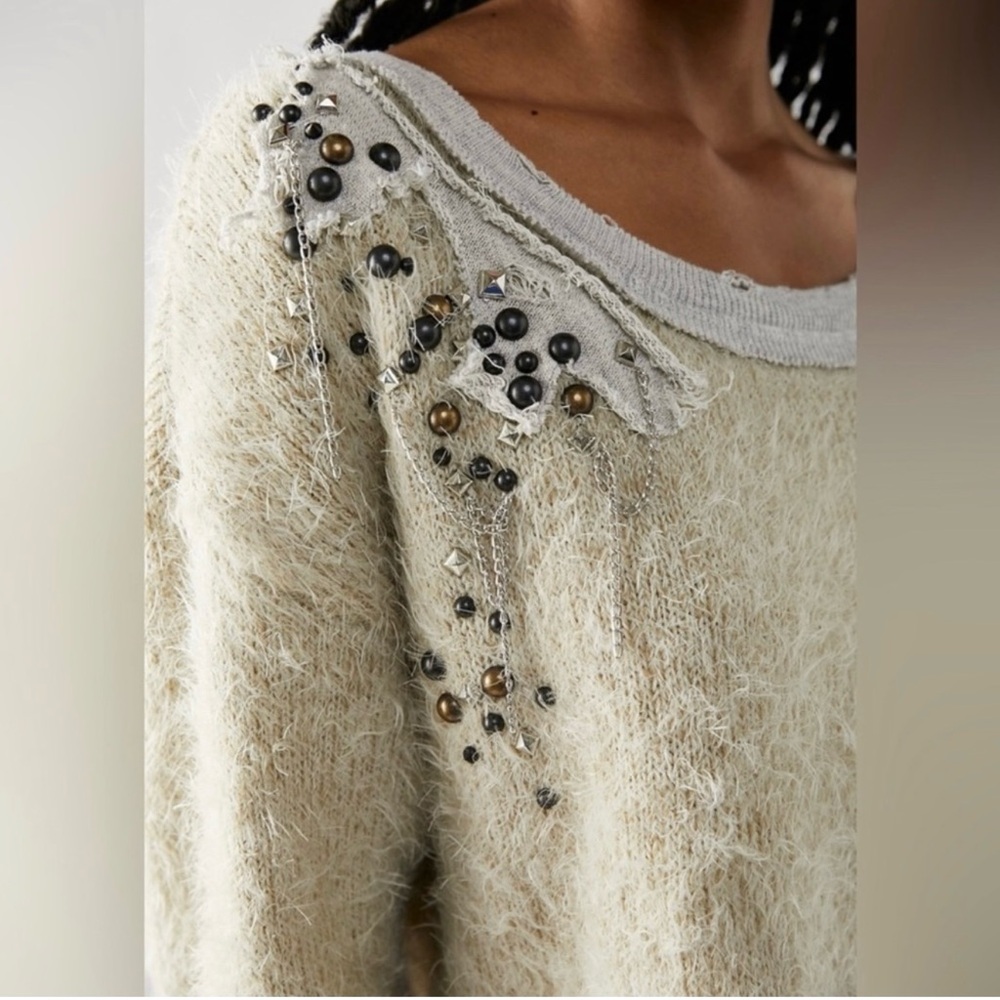 Free People 
Glam Embellished Pullover NWOT - Picture 3 of 5